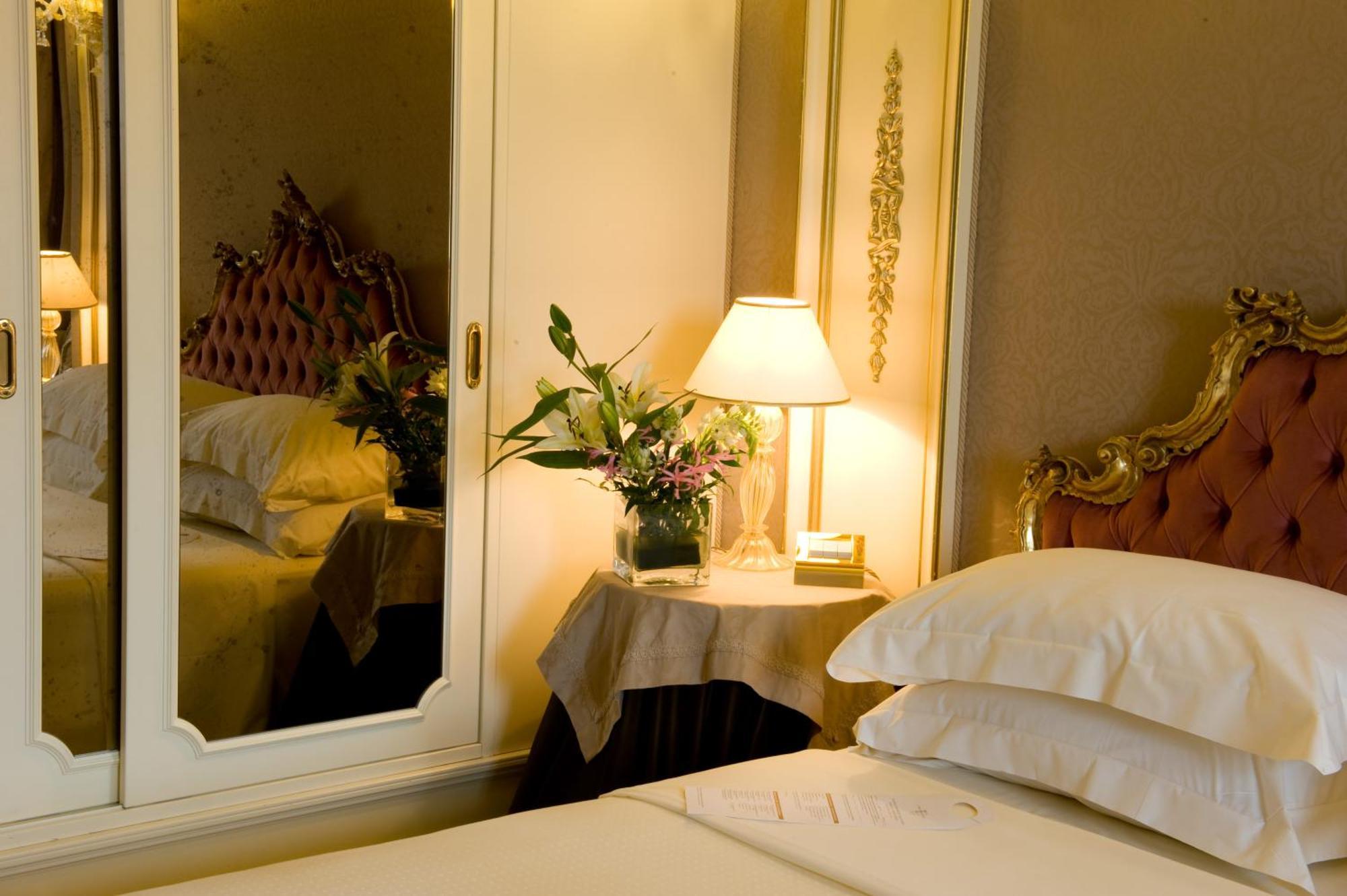 Ca' Sagredo Hotel Venezia Esterno foto